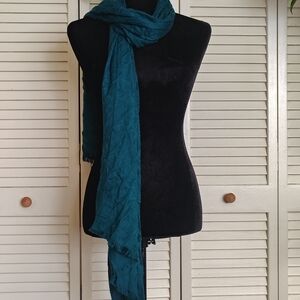Calvin Klein Deep Teal Blue Scarf – Luxe Lightweight Wrap OS